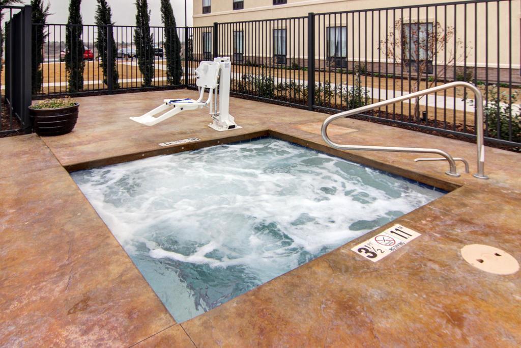 Comfort Suites Carlsbad Exterior photo